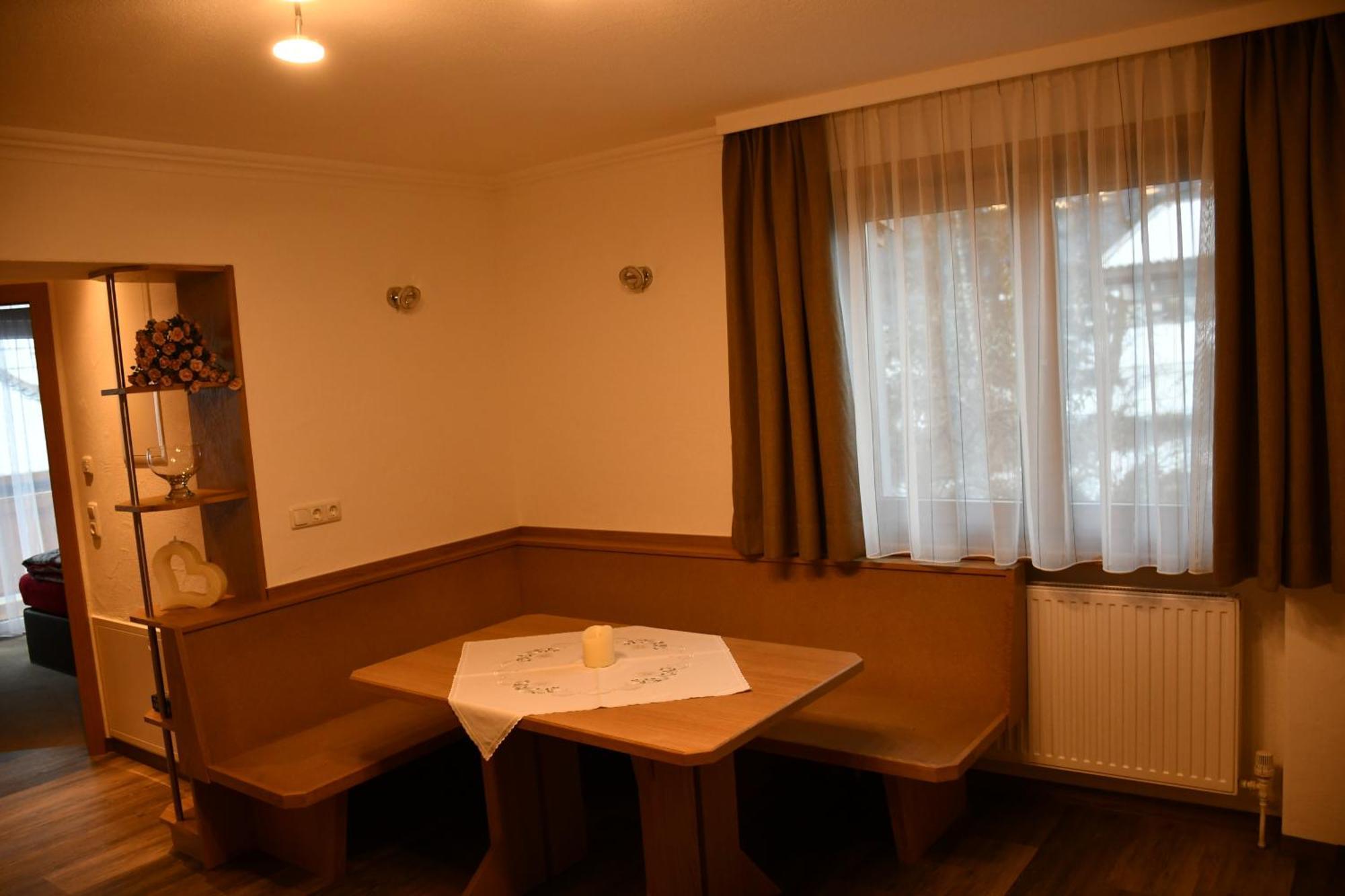 Gaestehaus Brugger Neukirchen am Großvenediger Habitación foto