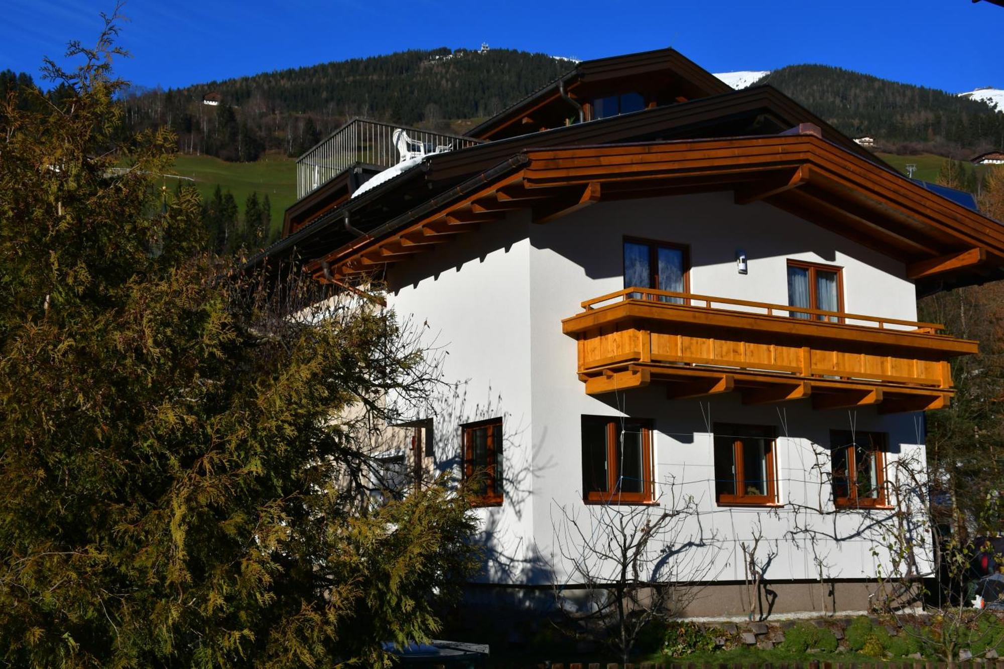 Gaestehaus Brugger Neukirchen am Großvenediger Habitación foto
